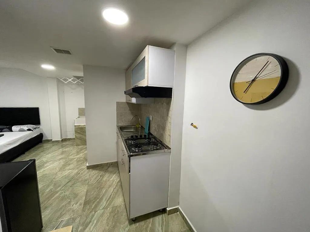 Apartamento Con Aire Acondicionado Al Lado De La Unidad Deportiva De Belen Y A 10 Minutos De Plaza Mayor - 2 Lägenhet Medellín